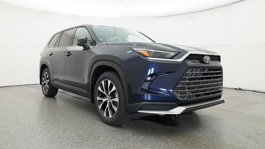 New 2026 Toyota Grand Highlander Hybrid SUV
