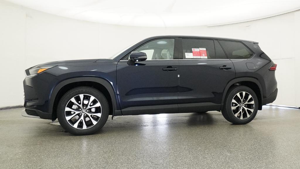 New 2026 Toyota Grand Highlander Hybrid SUV
