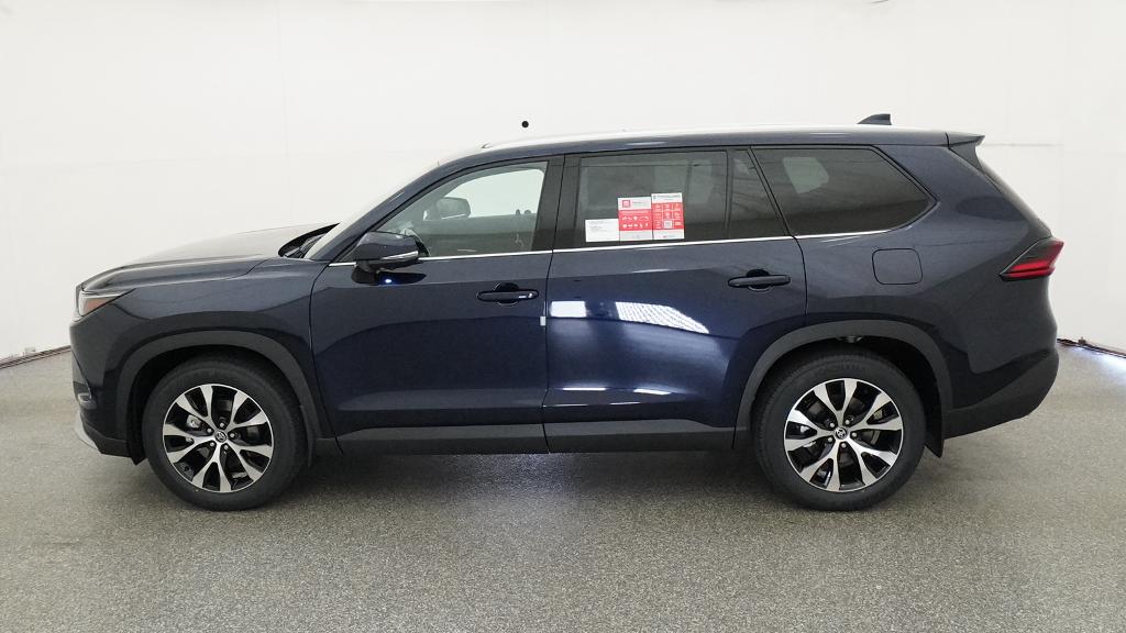 New 2026 Toyota Grand Highlander Hybrid SUV