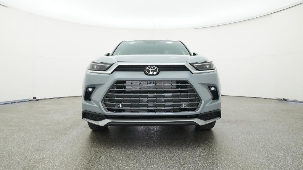 2025 Toyota Highlander Hybrid Platinum photo 14