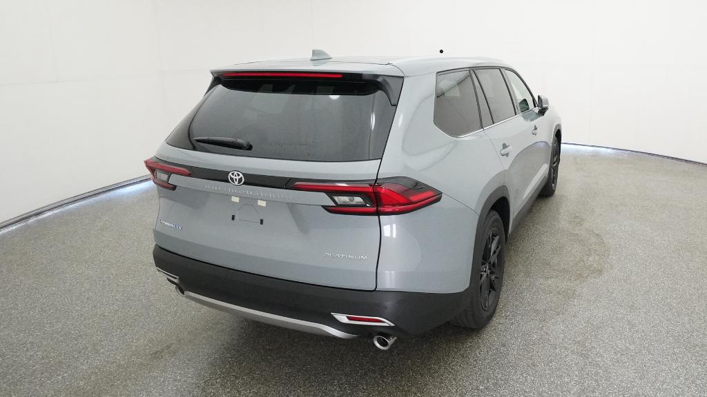2025 Toyota Highlander Hybrid Platinum photo 12