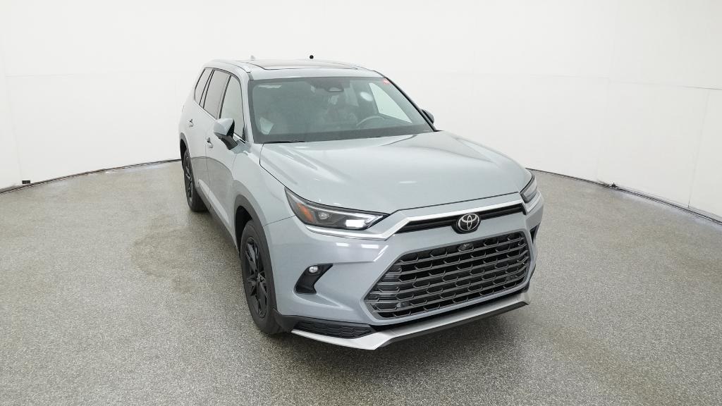 2025 Toyota Highlander Hybrid Platinum photo 16