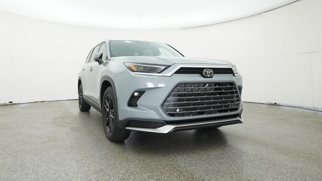 2025 Toyota Highlander Hybrid Platinum photo 19