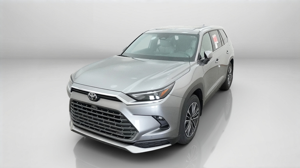 New 2026 Toyota Grand Highlander Hybrid SUV