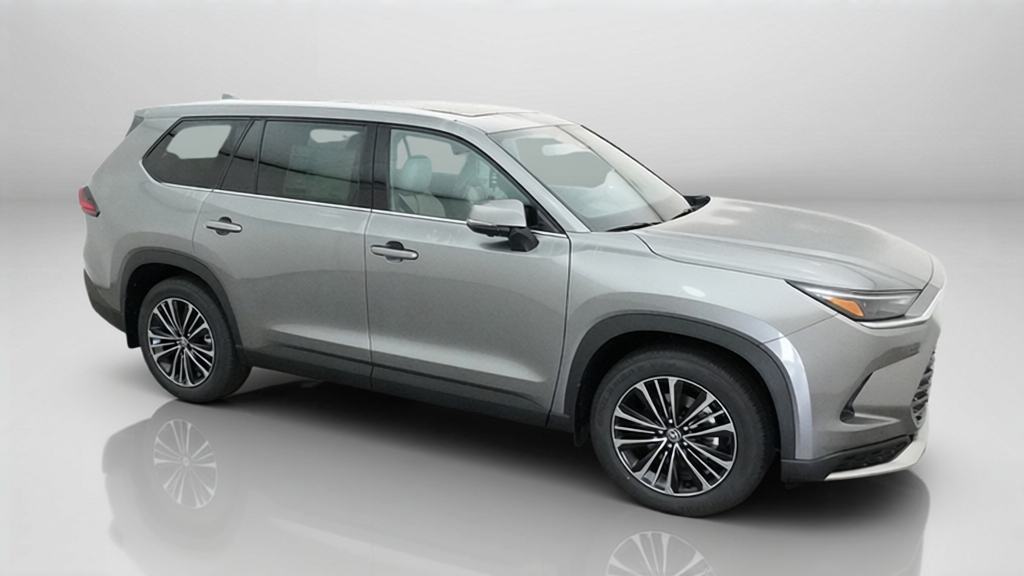 New 2026 Toyota Grand Highlander Hybrid SUV