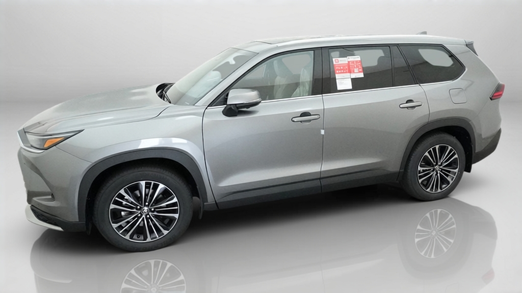 New 2026 Toyota Grand Highlander Hybrid SUV