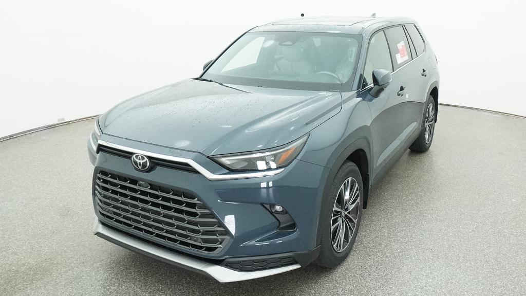 New 2026 Toyota Grand Highlander Hybrid SUV