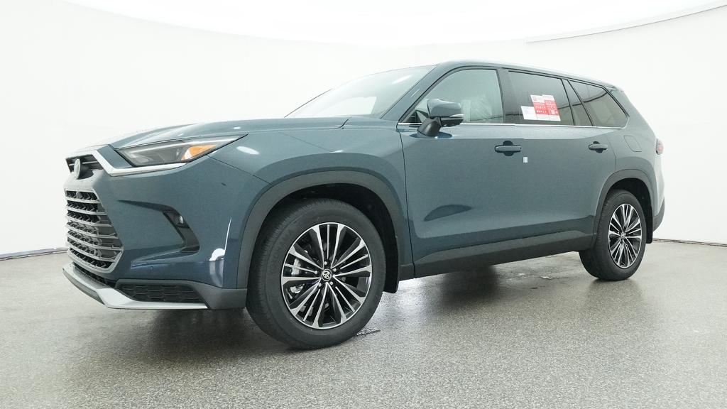 New 2026 Toyota Grand Highlander Hybrid SUV