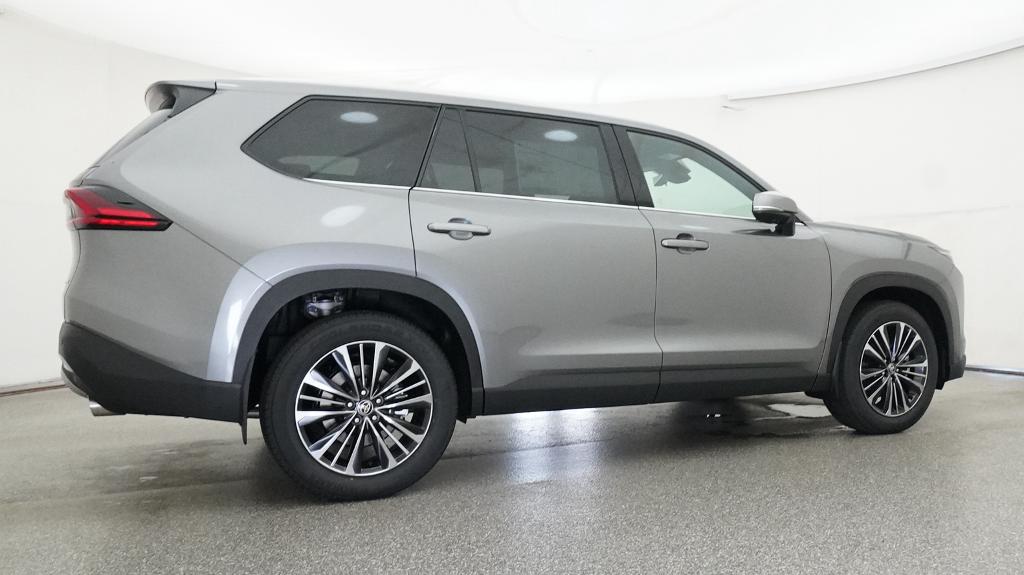 New 2026 Toyota Grand Highlander Hybrid SUV