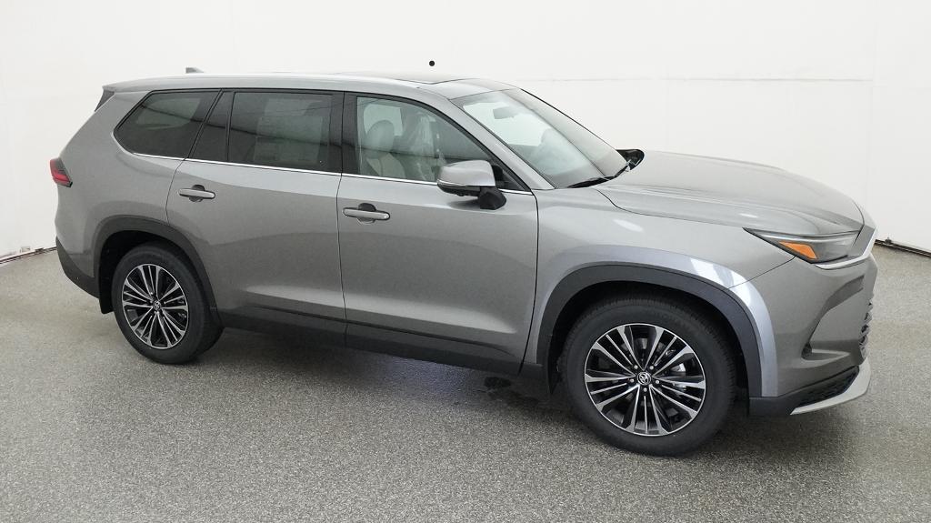 New 2026 Toyota Grand Highlander Hybrid SUV