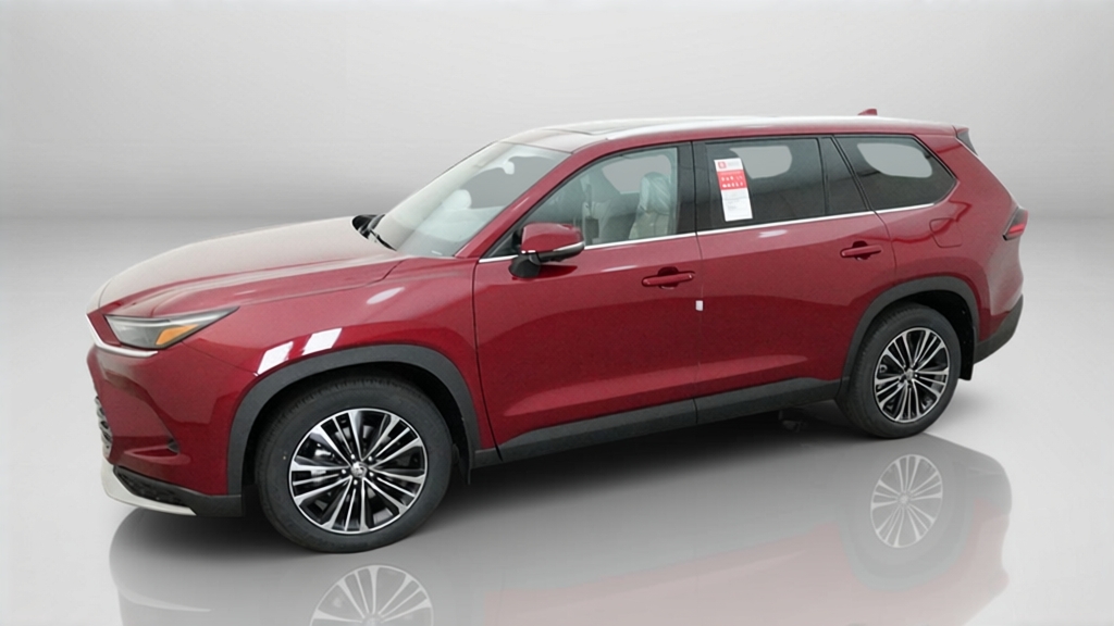 New 2026 Toyota Grand Highlander Hybrid SUV