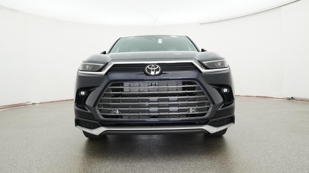 New 2026 Toyota Grand Highlander Hybrid SUV