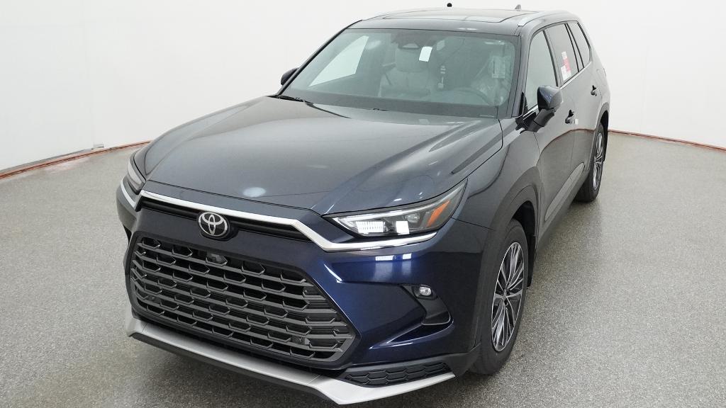 New 2026 Toyota Grand Highlander Hybrid SUV