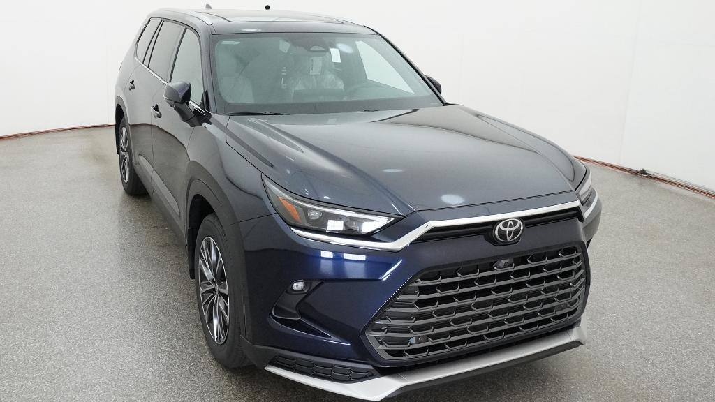 New 2026 Toyota Grand Highlander Hybrid SUV