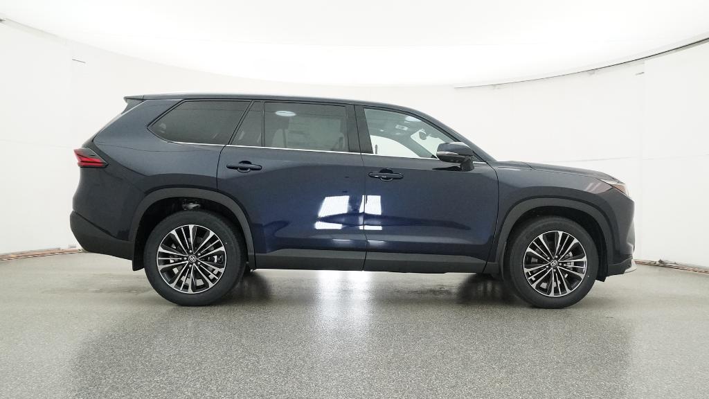 New 2026 Toyota Grand Highlander Hybrid SUV