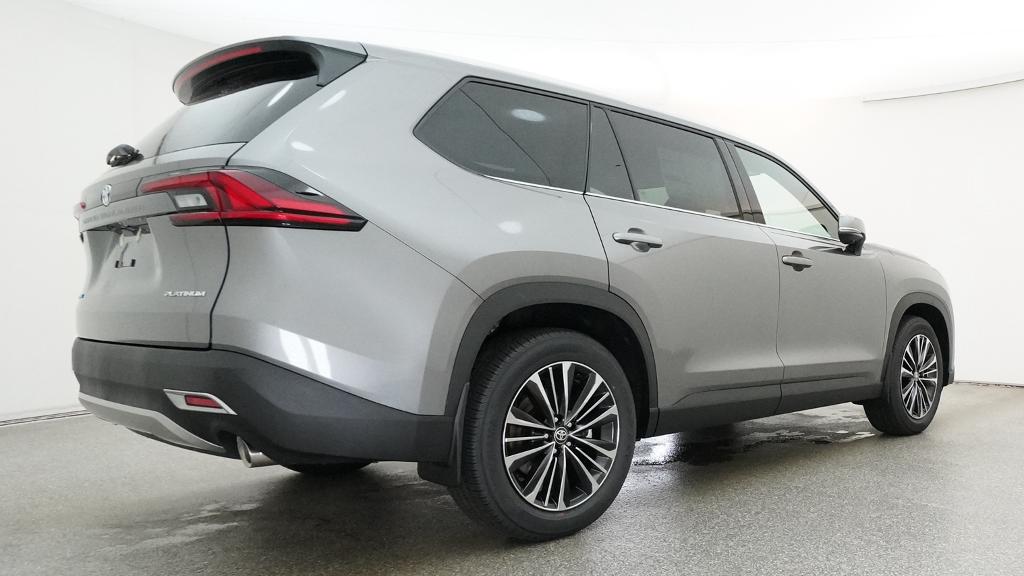 New 2026 Toyota Grand Highlander Hybrid SUV