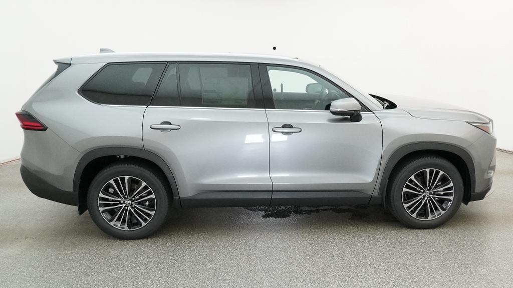New 2026 Toyota Grand Highlander Hybrid SUV