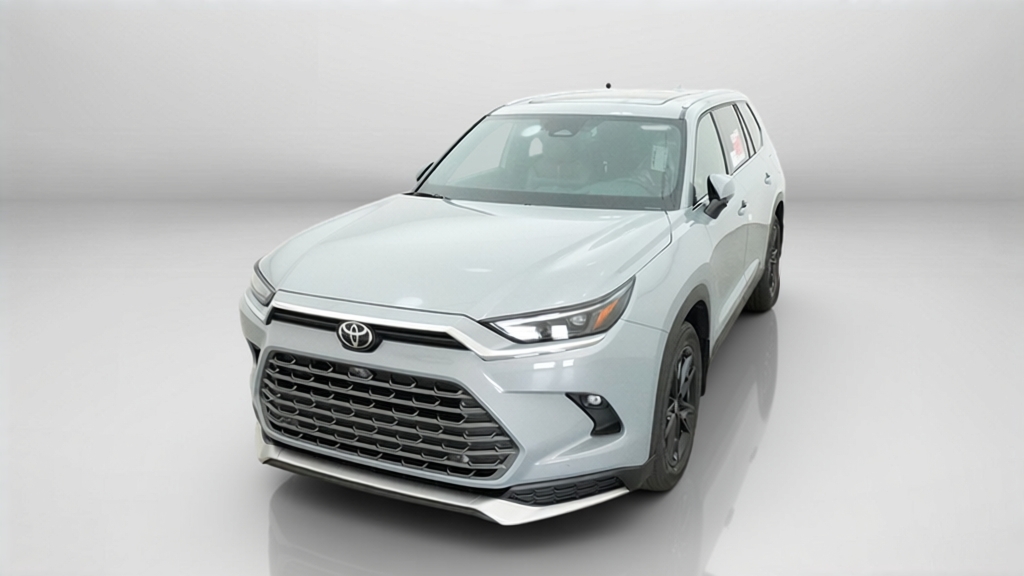 2026 Toyota Grand Highlander Hybrid MAX PLATINUM SUV Slide 2