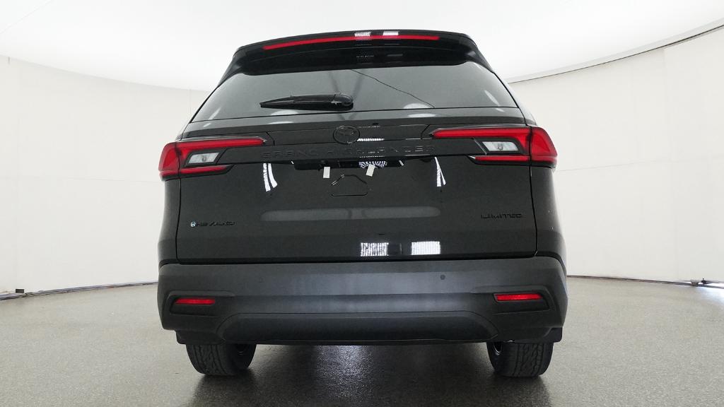 New 2026 Toyota Grand Highlander Hybrid SUV