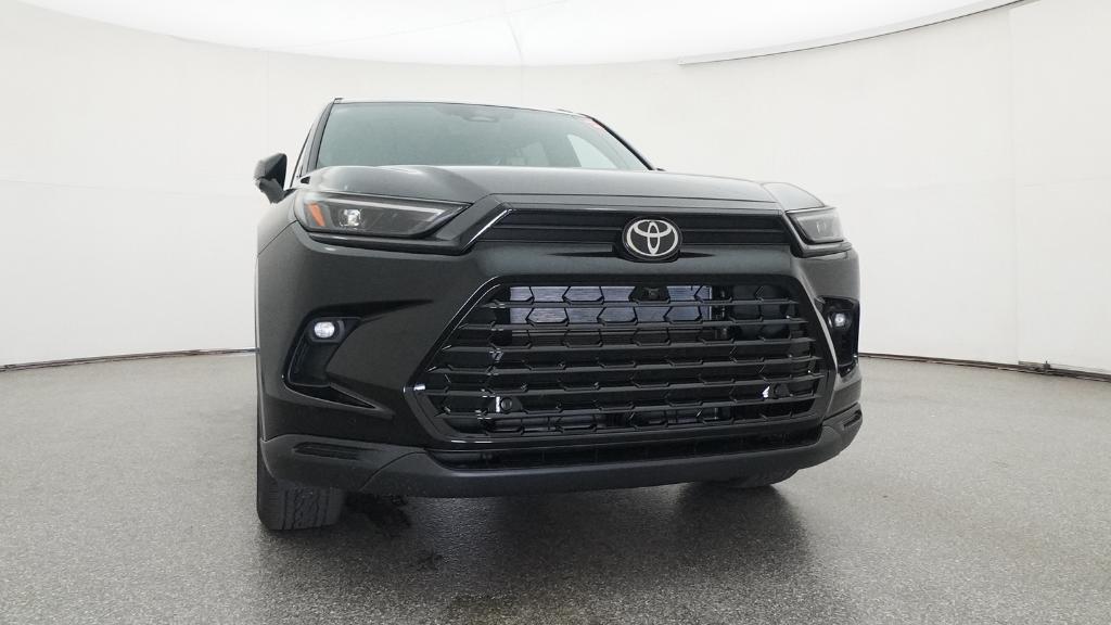 New 2026 Toyota Grand Highlander Hybrid SUV