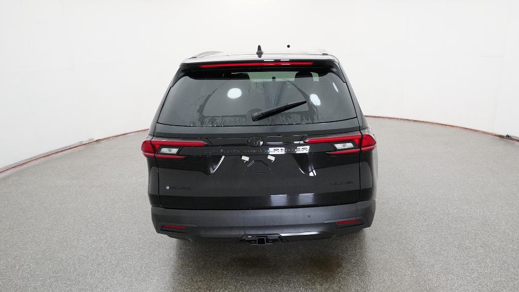 New 2026 Toyota Grand Highlander Hybrid SUV
