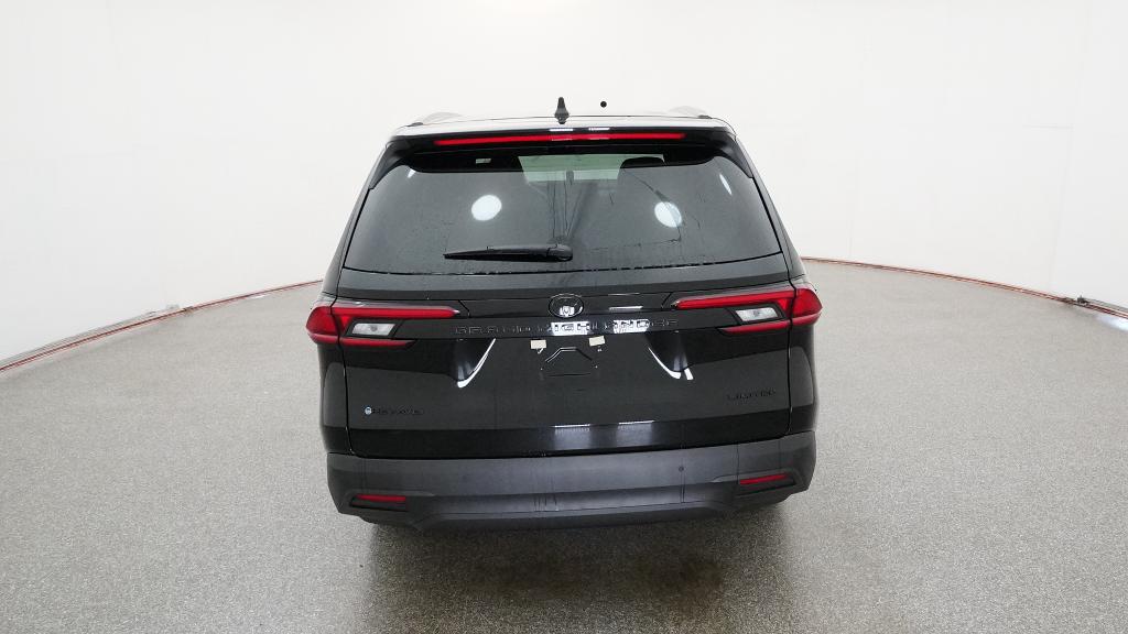 New 2026 Toyota Grand Highlander Hybrid SUV