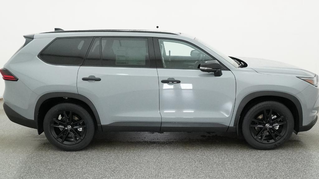 New 2026 Toyota Grand Highlander Hybrid SUV