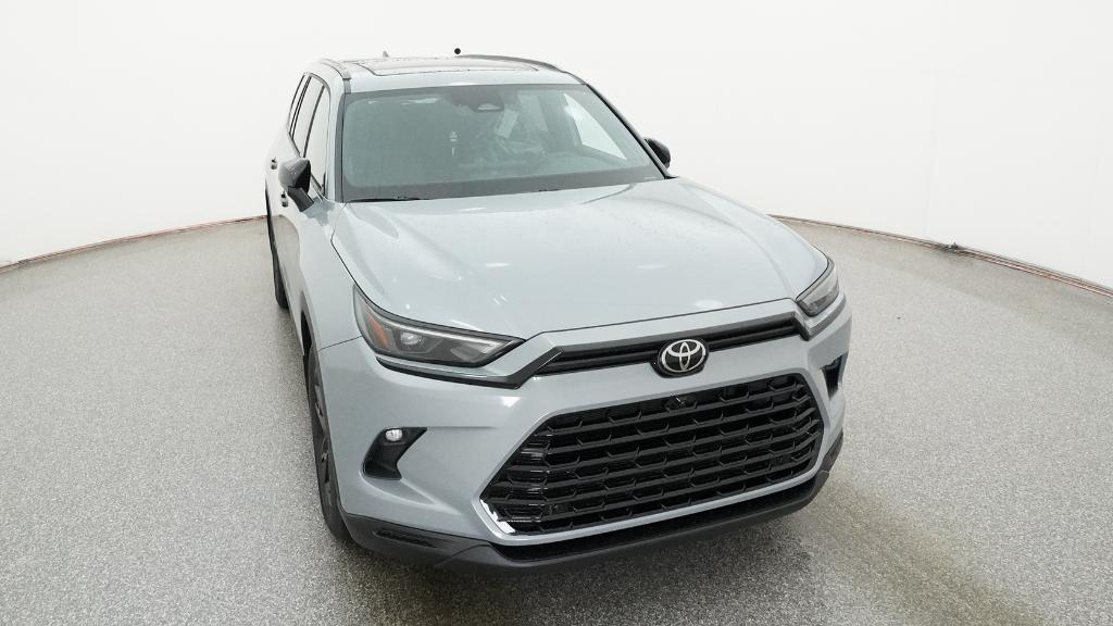 New 2026 Toyota Grand Highlander Hybrid SUV