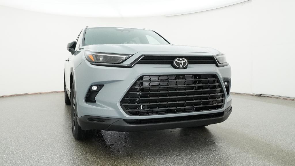 New 2026 Toyota Grand Highlander Hybrid SUV