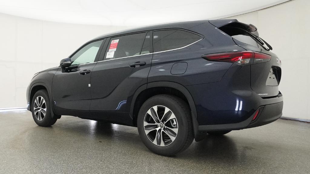 New 2026 Toyota Highlander SUV