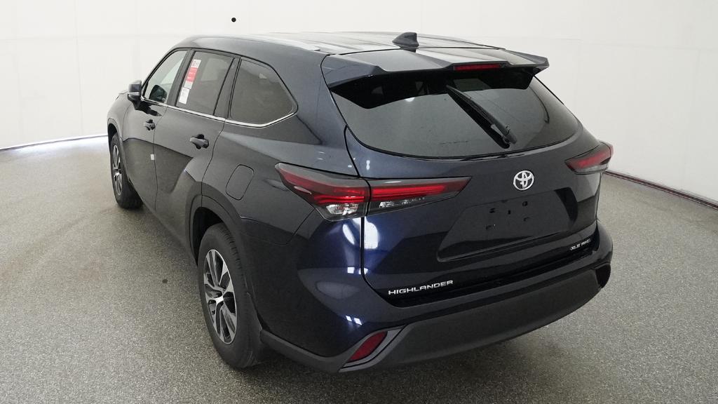 New 2026 Toyota Highlander SUV