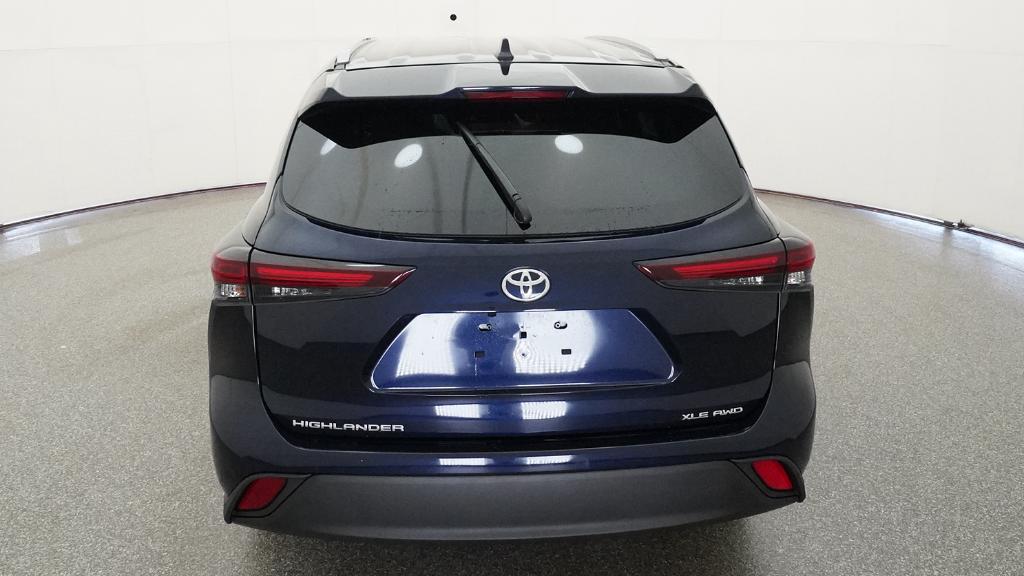 New 2026 Toyota Highlander SUV