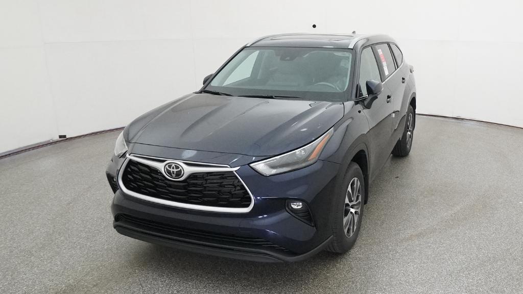 New 2026 Toyota Highlander SUV