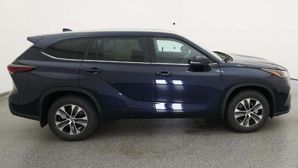 New 2026 Toyota Highlander SUV