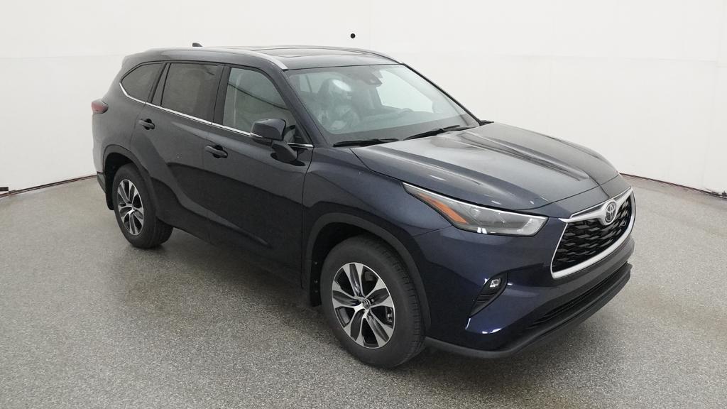New 2026 Toyota Highlander SUV