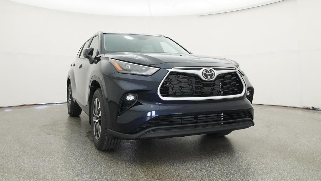 New 2026 Toyota Highlander SUV