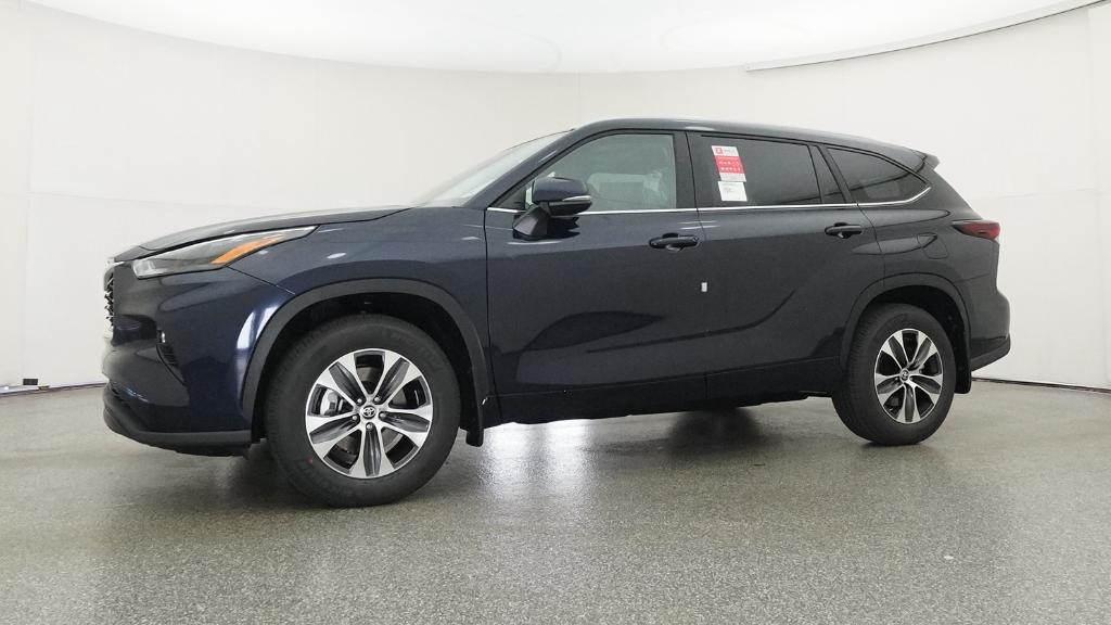 New 2026 Toyota Highlander SUV