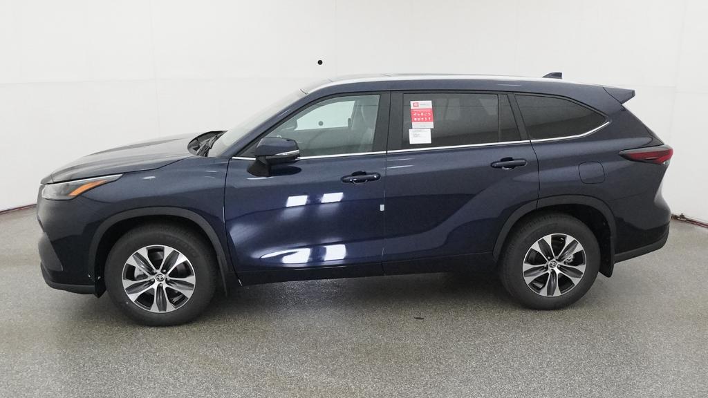 New 2026 Toyota Highlander SUV