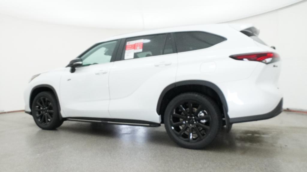 New 2026 Toyota Highlander SUV