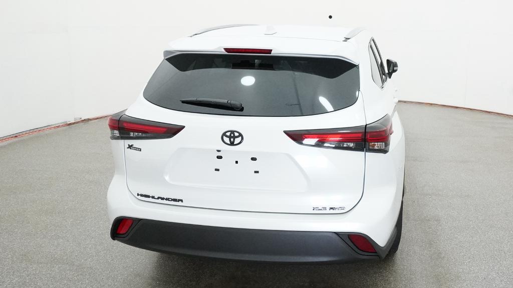 New 2026 Toyota Highlander SUV
