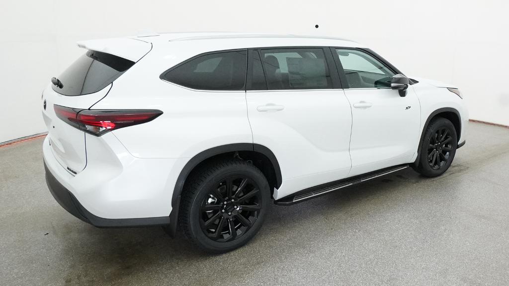 New 2026 Toyota Highlander SUV
