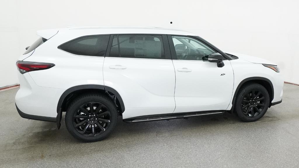 New 2026 Toyota Highlander SUV