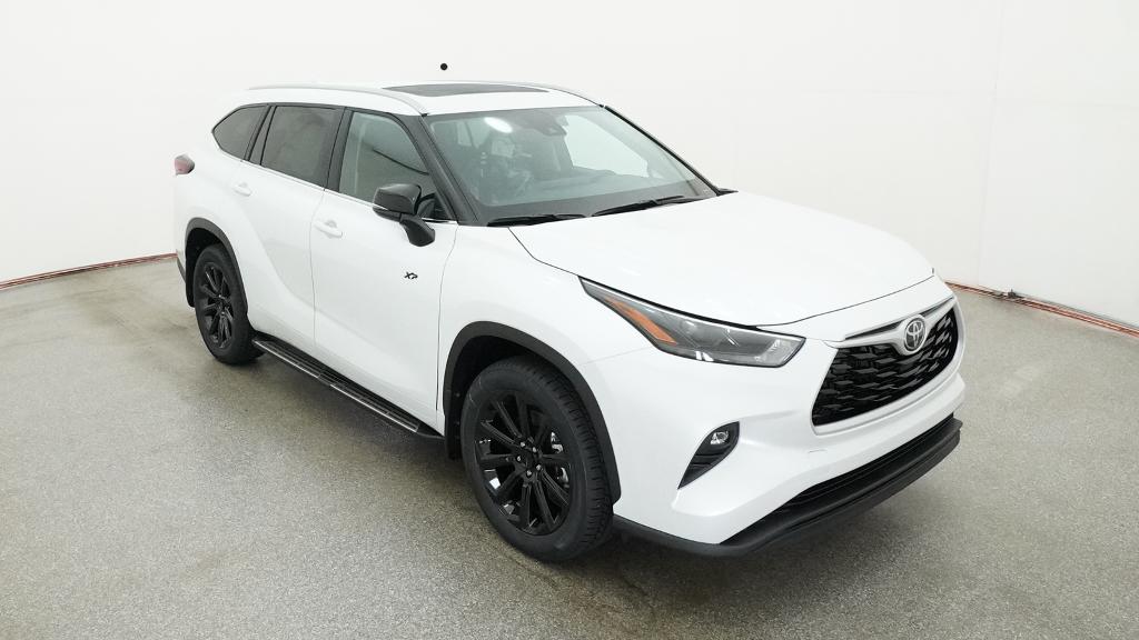 New 2026 Toyota Highlander SUV