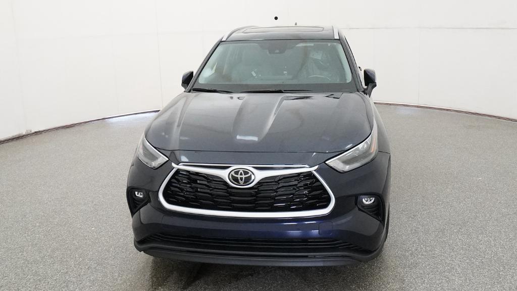 New 2026 Toyota Highlander SUV