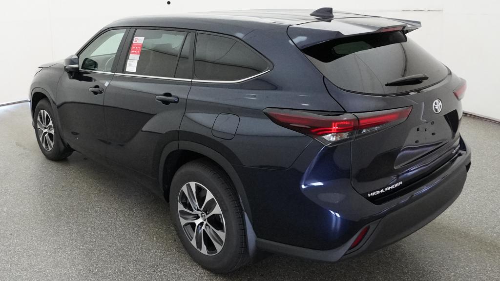 New 2026 Toyota Highlander SUV