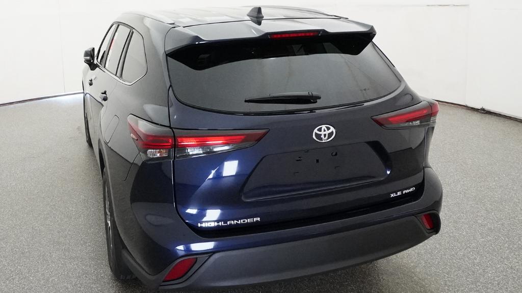 New 2026 Toyota Highlander SUV