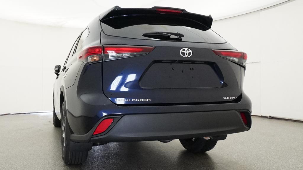 New 2026 Toyota Highlander SUV