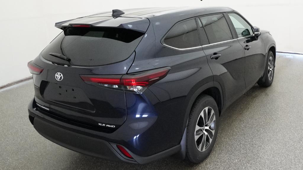 New 2026 Toyota Highlander SUV