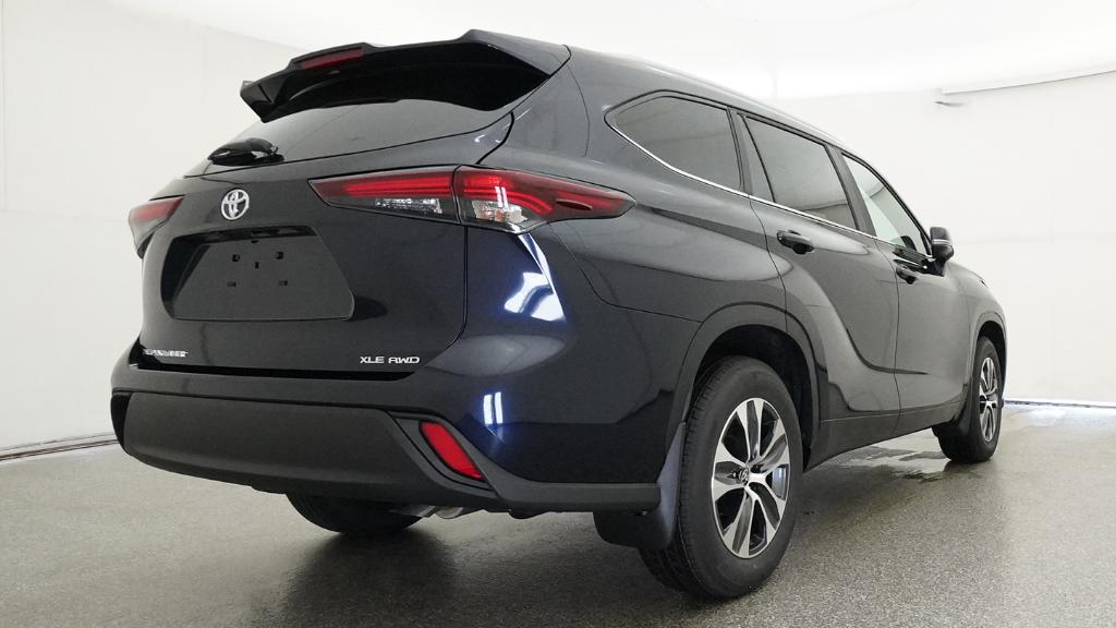 New 2026 Toyota Highlander SUV