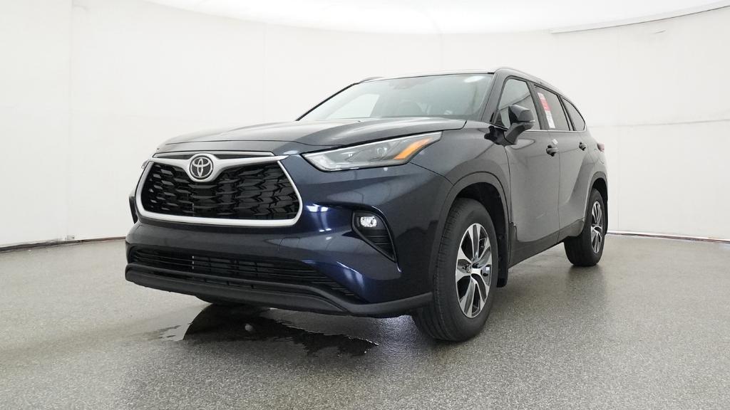 New 2026 Toyota Highlander SUV